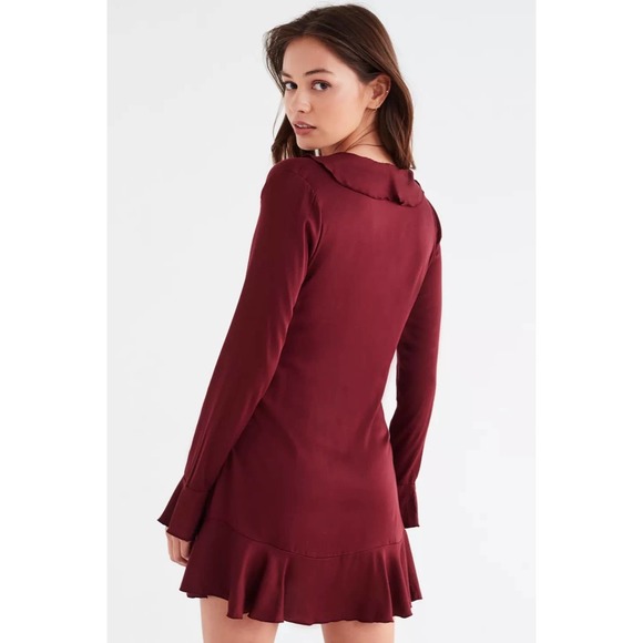 URBAN OUTFITTERS | Ruffle Wrap Dress | XS - Picture 3 of 6